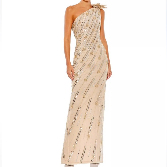 Mac Duggal Dress - Picture 2 of 2